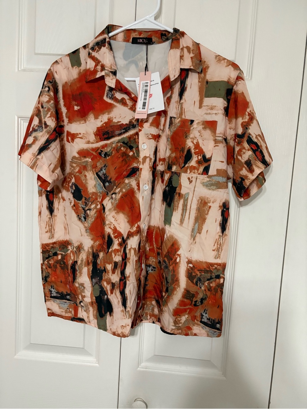 Women’s Abstract Print Button-Up Shirt